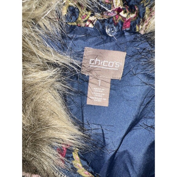 Chico's Zip Vest Size 1 M Puffer Vest Women’s Jacket Quilted Faux Fur Collar - Picture 2 of 8